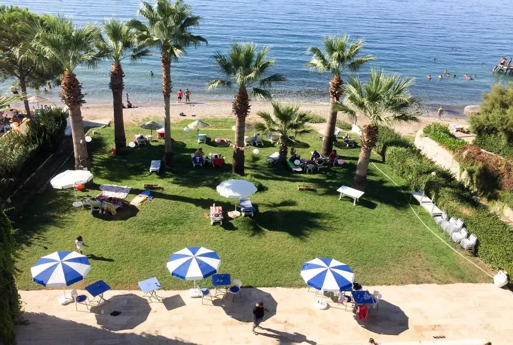 hotel art beach_kemer_antalya_shabavizparvaz_03.jpg